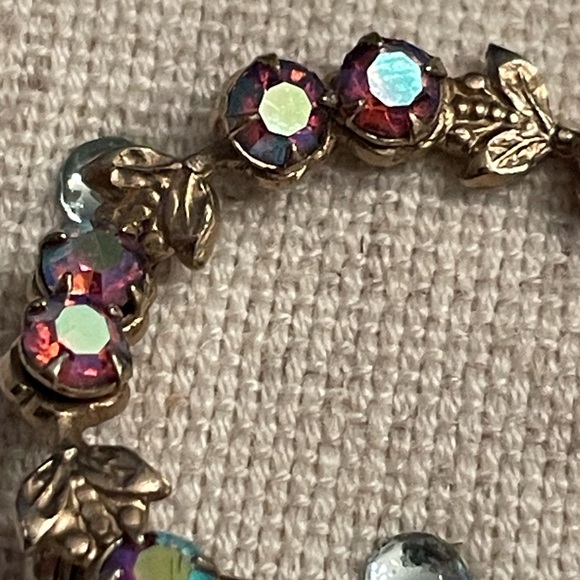 vintage brooch pin with Beautiful Rhinestones - Picture 4 of 8